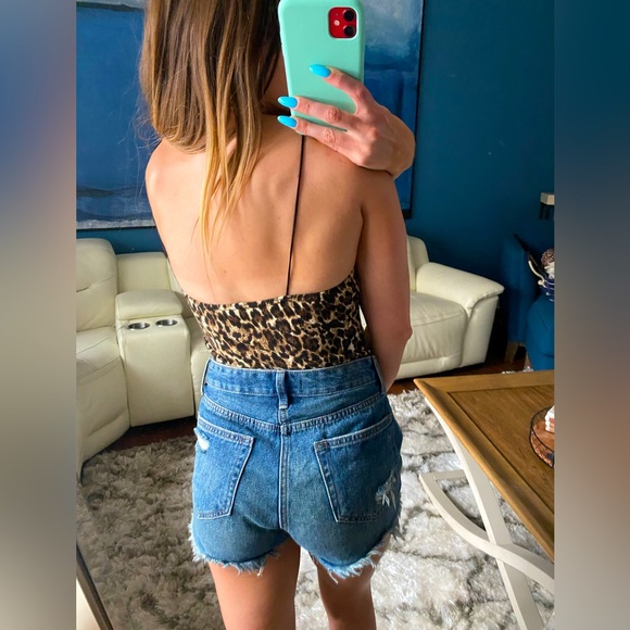 Leopard bodysuit - Picture 2 of 3